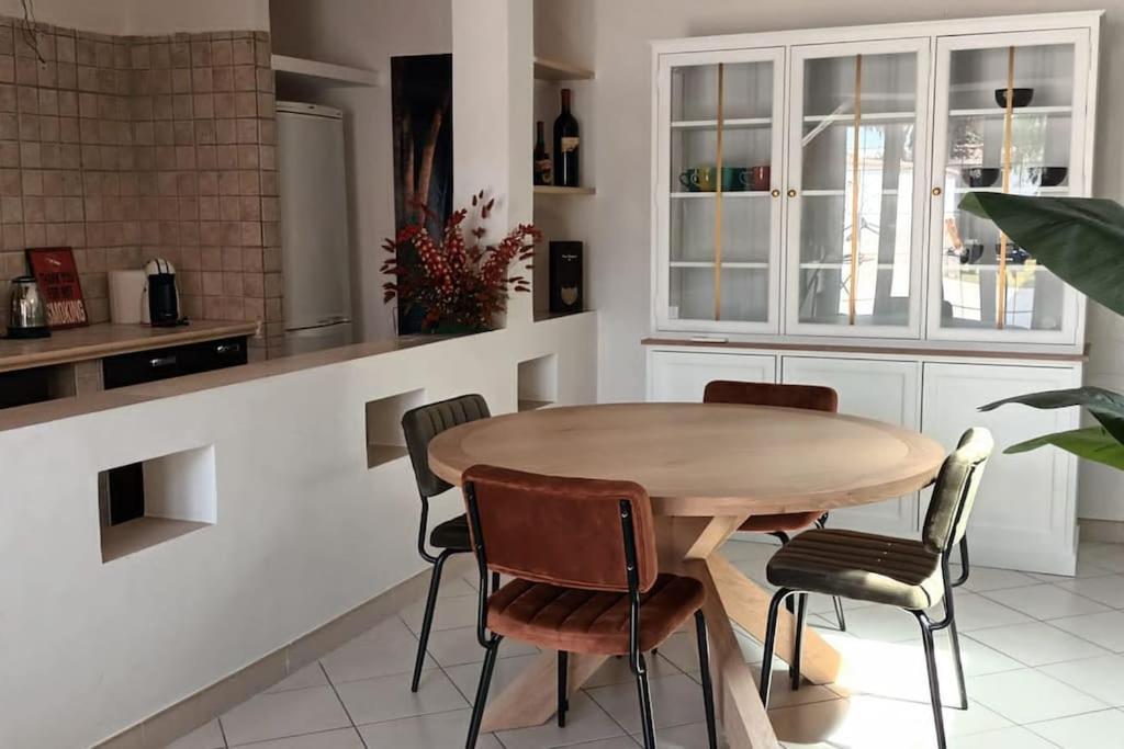 Casa Vacanza Fiera Di Roma ポンテ・ガレリア エクステリア 写真